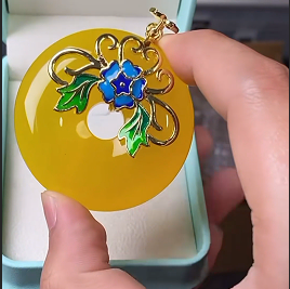 0038天然玉髓吊坠